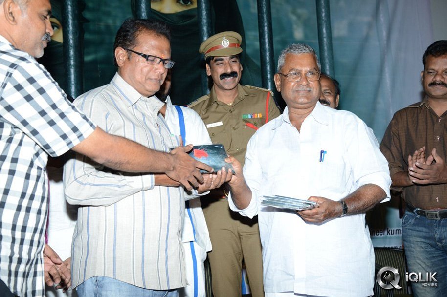 Oka-Criminal-Prema-Katha-Movie-First-Look-Launch